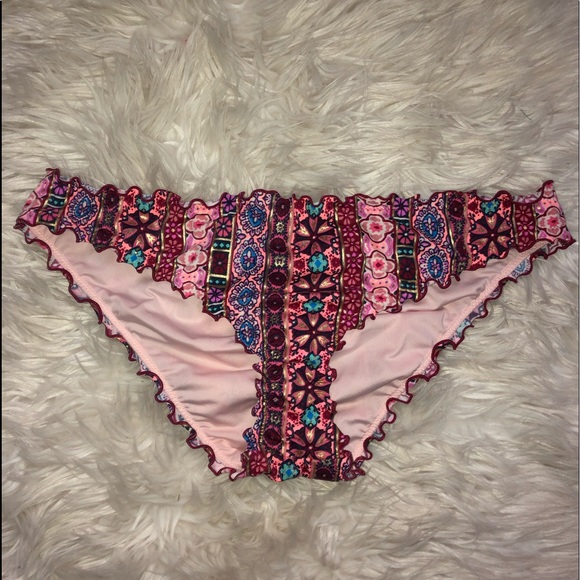 Bikini Bottoms - Picture 1 of 2